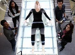 Zdjęcia promocyjne obsady 1 sezonu serialu Stitchers