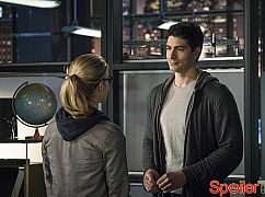 Arrow: 3x23 My Name is Oliver Queen - zdjęcia promocyjne