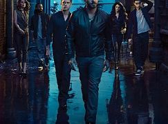 Plakaty promocyjne 3 sezonu serialu Graceland