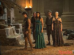Atlantis: 2x12-13 The Queen Must Die - zdjęcia promocyjne