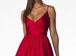 Zdjęcia promocyjne obsady 3 sezonu serialu Pokojówki z Beverly Hills