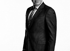 Zdjęcia promocyjne obsady 5 sezonu serialu W garniturach