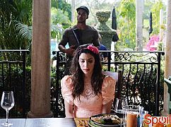 Graceland: 3x01 B-Positive - zdjęcia promocyjne