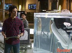 Stitchers: 1x05 The Stitcher in the Rye - zdjęcia promocyjne
