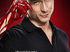 Plakaty promocyjne postaci 1 sezonu serialu Scream Queens