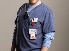 Zdjęcia promocyjne obsady 1 sezonu serialu Code Black