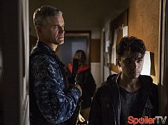 Ostatni okręt: 2x09 Uneasy Lies The Head - zdjęcia promocyjne
