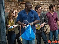 Zoo: 1x09 Murmuration - zdjęcia promocyjne