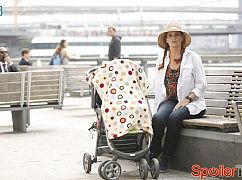 The Mysteries of Laura: 2x01 The Mystery of the Taken Boy - zdjęcia promocyjne