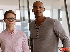 Supergirl: 1x01 Pilot - zdjęcia promocyjne