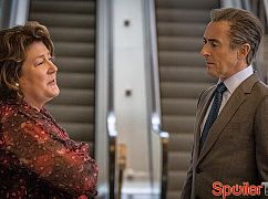 Żona idealna: 7x01 Bond - zdjęcia promocyjne