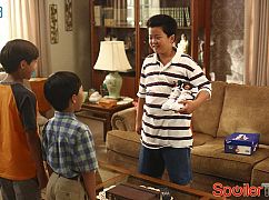 Fresh Off the Boat: 2x01 Family Business Trip - zdjęcia promocyjne