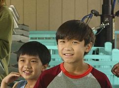 Fresh Off the Boat: 2x01 Family Business Trip - zdjęcia promocyjne