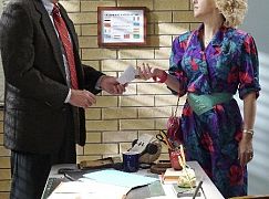 The Goldbergs: 3x01 A Kick-Ass Risky Business Party - zdjęcia promocyjne