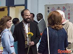 Married: 2x13 The Waiter - zdjęcia promocyjne