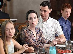 Life in Pieces: 1x03 Sleepy Email Brunch Tree - zdjęcia promocyjne