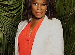 Zdjęcia promocyjne obsady 1 sezonu serialu Rosewood