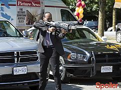 The Flash: 2x01 The Man Who Saved Central City - zdjęcia promocyjne