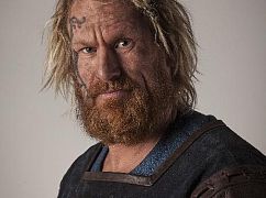 Zdjęcia promocyjne obsady 1 sezonu serialu The Last Kingdom