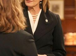 Kości: 11x06 The Senator in the Street Sweeper - zdjęcia promocyjne