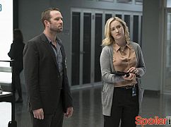 Blacklist: 1x08 Persecute Envoys - zdjęcia promocyjne