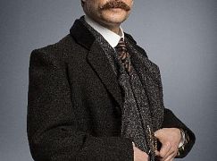 Zdjęcia promocyjne obsady z specjalnego odcinka The Abominable Bride