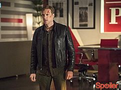 The Flash: 2x05 The Darkness and the Light - zdjęcia promocyjne