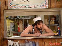 Dwie spłukane dziewczyny: 5x02 And the Gym and Juice - zdjęcia promocyjne