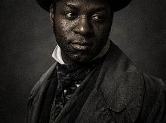 Zdjęcia promocyjne obsady 1 sezonu serialu The Frankenstein Chronicles