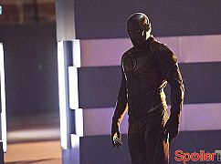 The Flash: 2x06 Enter Zoom - zdjęcia promocyjne