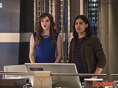 The Flash: 2x06 Enter Zoom - zdjęcia promocyjne