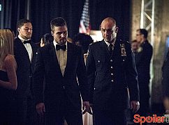Arrow: 4x07 Brotherhood - zdjęcia promocyjne