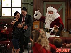 Fresh Off the Boat: 2x10 The Real Santa - zdjęcia promocyjne