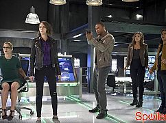 The Flash: 2x08 Legends of Today - zdjęcia promocyjne