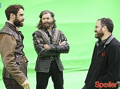 Galavant: 2x01 A New Season… aka Suck It Cancellation Bear - zdjęcia promocyjne