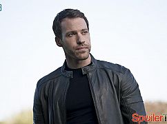 Arrow: 4x08 Legends of Yesterday - zdjęcia promocyjne