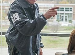 Chicago PD: 3x10 Now I'm God - zdjęcia promocyjne