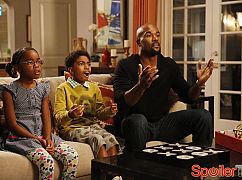 Black-ish: 2x12 Old Digger - zdjęcia promocyjne