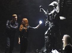 Shadowhunters: 1x02 The Descent Into Hell is Easy - zdjęcia promocyjne