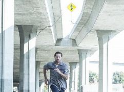 Colony: 1x01 Pilot - zdjęcia promocyjne