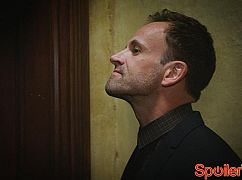 Elementary: 4x08 A Burden of Blood - zdjęcia promocyjne