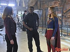 Supergirl: 1x11 Strange Visitor From Another Plane - zdjęcia promocyjne