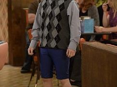 Dwie spłukane dziewczyny: 5x08 And The Basketball Jones - zdjęcia promocyjne