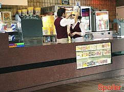 Recovery Road: 1x02 The Art of the Deal - zdjęcia promocyjne