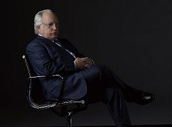Zdjęcia promocyjne obsady 1 sezonu serialu Madoff