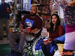 Superstore: 1x09 All-Nighter - zdjęcia promocyjne
