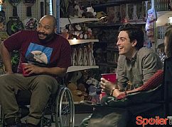 Superstore: 1x09 All-Nighter - zdjęcia promocyjne