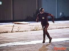 The Flash: 2x12 Fast Lane - zdjęcia promocyjne