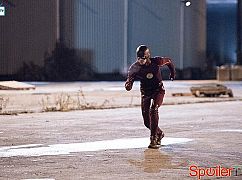 The Flash: 2x12 Fast Lane - zdjęcia promocyjne