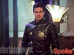 The Flash: 2x13 Welcome to Earth-2 - zdjęcia promocyjne